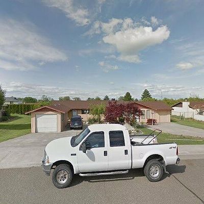 3714 W 16 Th Pl, Kennewick, WA 99338