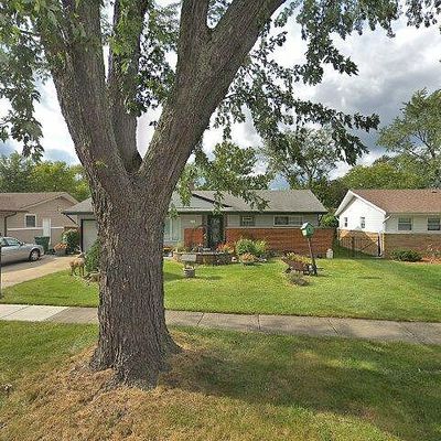 38 Evergreen St, Elk Grove Village, IL 60007