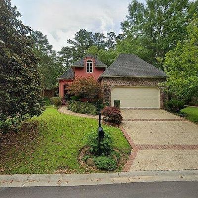 31 Canal Dr, Hattiesburg, MS 39402