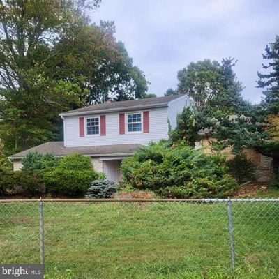 318 Park Ave, Bristol, PA 19007