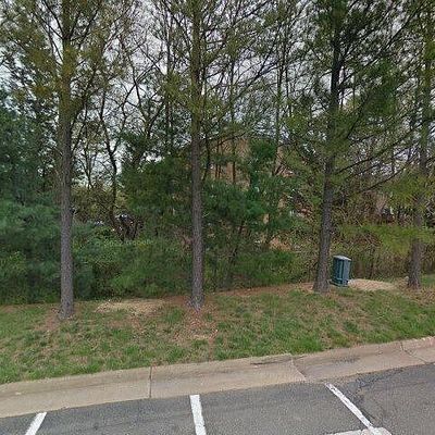 3334 Spring Ln #B32, Falls Church, VA 22041