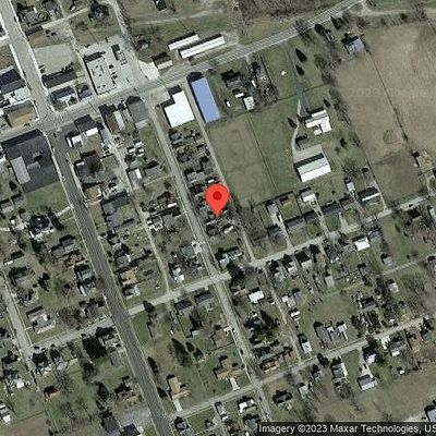 44 S East St, New Holland, OH 43145