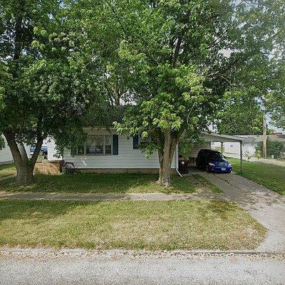 443 E Gridley St, Bushnell, IL 61422