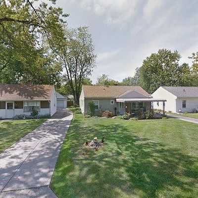 4782 Belle Meadow Rd, Mentor, OH 44060