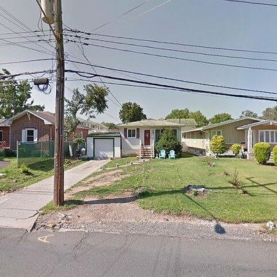 490 Arden Ave, Staten Island, NY 10312