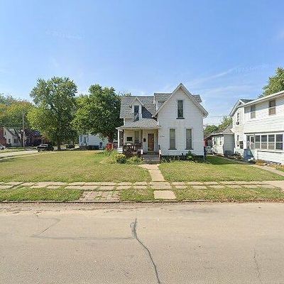 510 N 3 Rd St, Clinton, IA 52732