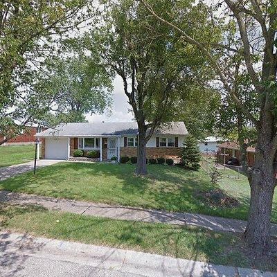 404 Hartford Dr, Hamilton, OH 45013