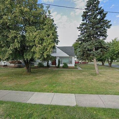 406 E 305 Th St, Willowick, OH 44095