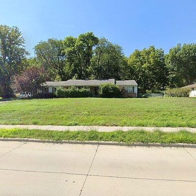 4217 Country Club Blvd, Sioux City, IA 51104