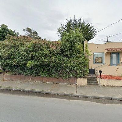 427 Central Ave, Pacific Grove, CA 93950