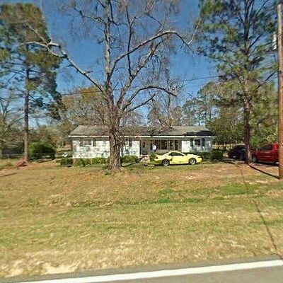 623 5 Th Ave, Rochelle, GA 31079