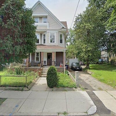 63 Stanton St, Dorchester Center, MA 02124