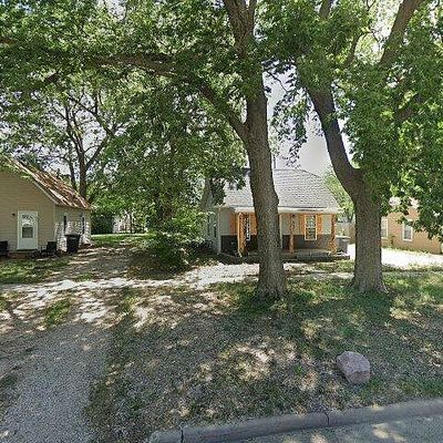 631 S Denver Ave, Hastings, NE 68901