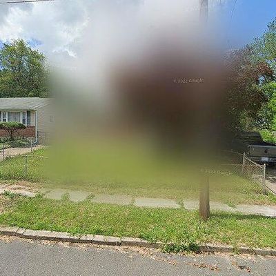 525 Velde Ave, Pennsauken, NJ 08110