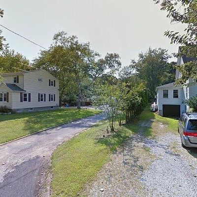 539 Randolph St, South Weymouth, MA 02190