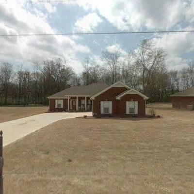 54 Cedarbrook Ln, Killen, AL 35645