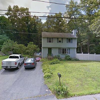 8 Bates Ave, Wilmington, MA 01887