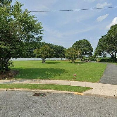 811 Hurley Park Dr, Seaford, DE 19973