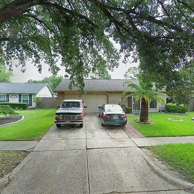 8118 Enchanted Forest Dr, Houston, TX 77088