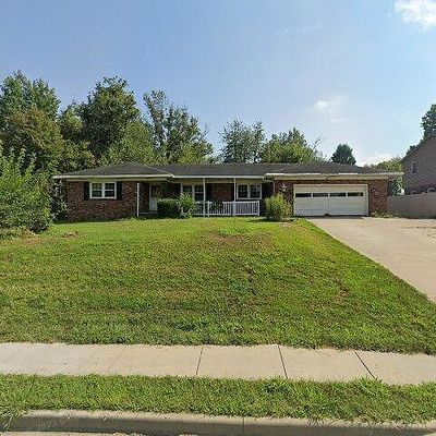 8177 Lincoln Ave, Newburgh, IN 47630