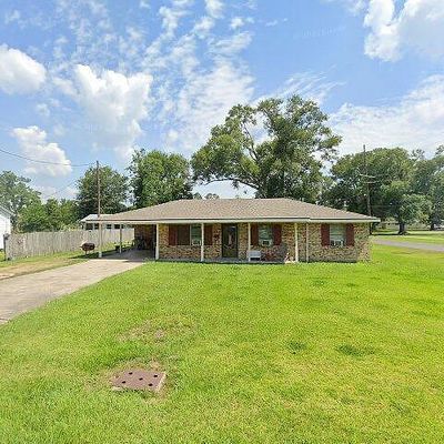 822 5 Th St, Jennings, LA 70546