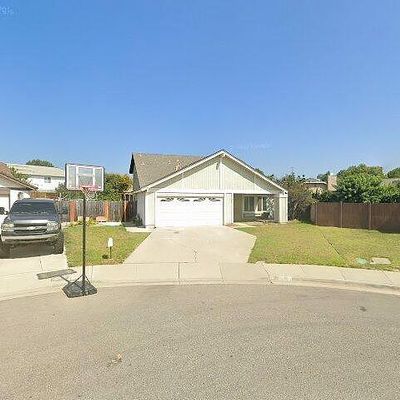 860 Big Horn Ct, Camarillo, CA 93010