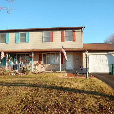 69 Sycamore Ln, Hanover, PA 17331