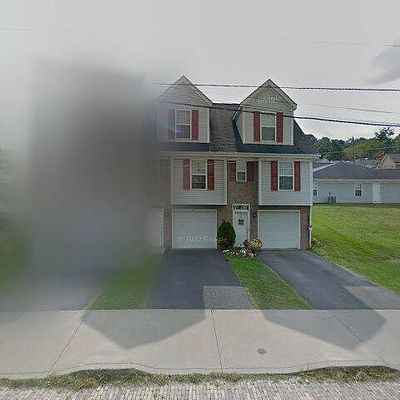 708 6 Th Ave, Coraopolis, PA 15108