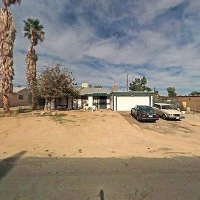 72376 Sunnyslope Dr, Twentynine Palms, CA 92277