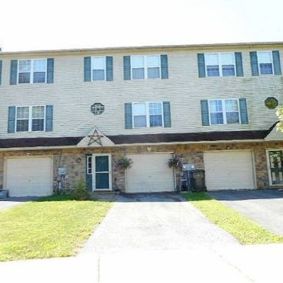 7248 Lincoln Ct, New Tripoli, PA 18066