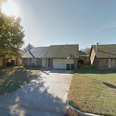 733 Westglen Dr, Yukon, OK 73099