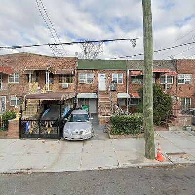 741 E 102 Nd St, Brooklyn, NY 11236