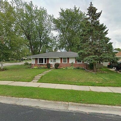 N84 W14865 Menomonee Ave, Menomonee Falls, WI 53051