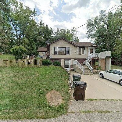 W1369 Oakwood Rd, Genoa City, WI 53128