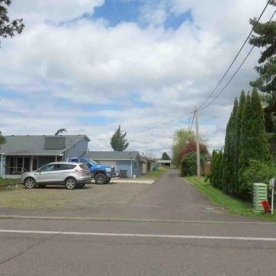 921 B Toliver Rd, Molalla, OR 97038