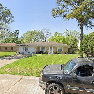 9306 Gettysburg Ave, Texas City, TX 77591