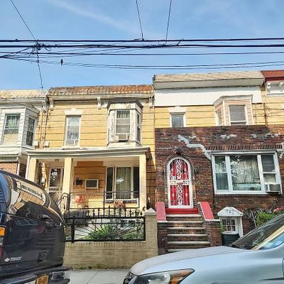 948 E 32 Nd St, Brooklyn, NY 11210