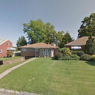 1117 Mckinley Dr, Clairton, PA 15025