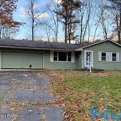 108 Henchel Rd, Matamoras, PA 18336