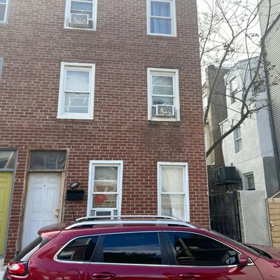 1434 Cambridge St, Philadelphia, PA 19130