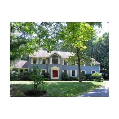 16 Briar Brae Rd, Stamford, CT 06903