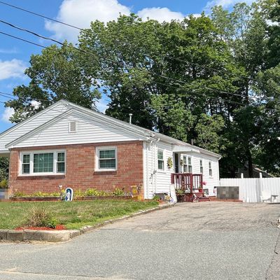 222 Grafton St, Brockton, MA 02301