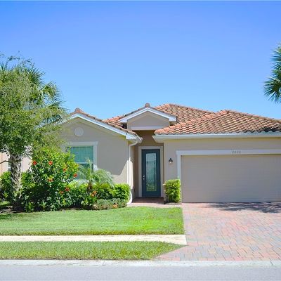 2035 Parson St, Naples, FL 34120