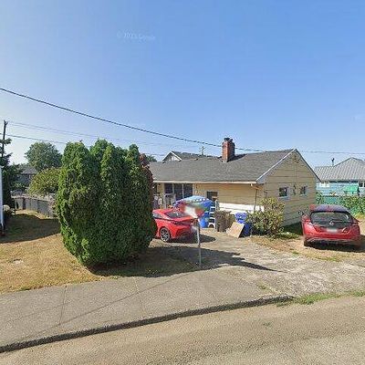 2407 10 Th St, Tillamook, OR 97141