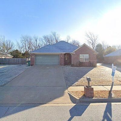 3609 Logan Heights Dr, Springdale, AR 72764