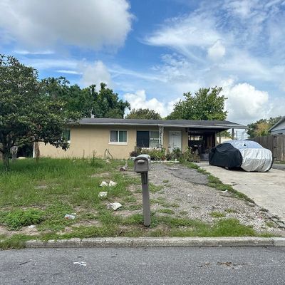 300 S Aurora Dr, Apopka, FL 32703