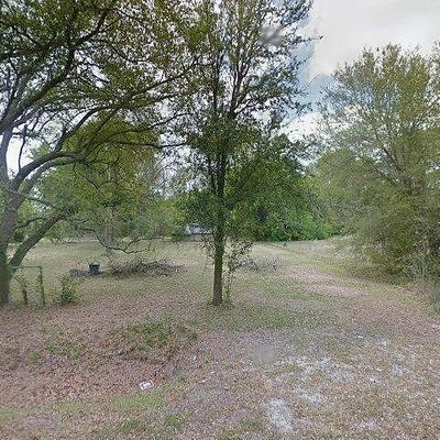 303 Sixth St, Stowell, TX 77661