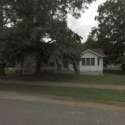 304 W Mascoutah St, Okawville, IL 62271