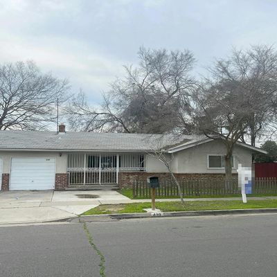 439 E San Ramon Ave, Fresno, CA 93710