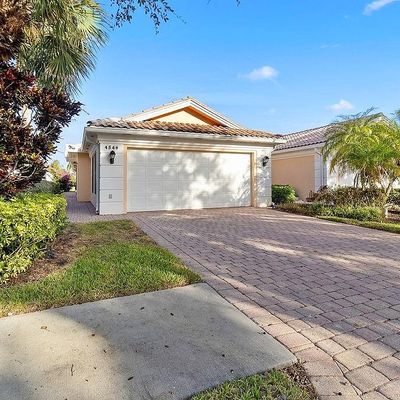 4546 Ossabaw Way, Naples, FL 34119